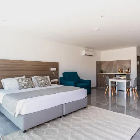 Charming,Modern And Bright Apartment In Sunny Ayia Napa All Yours *
