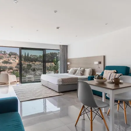 Charming,Modern And Bright Apartment In Sunny Ayia Napa All Yours أيا نابا