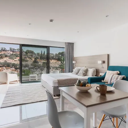 Charming,Modern And Bright Apartment In Sunny Ayia Napa All Yours *