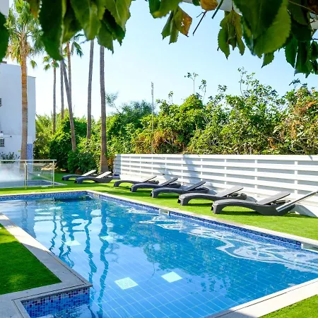 Charming,Modern And Bright Apartment In Sunny Ayia Napa All Yours Apartment Agia Napa